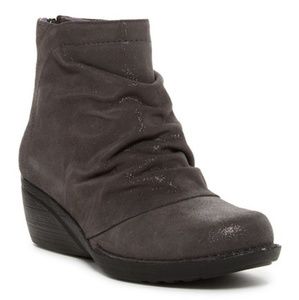 New DANSKO Arisa Suede Wedge Bootie Size 36